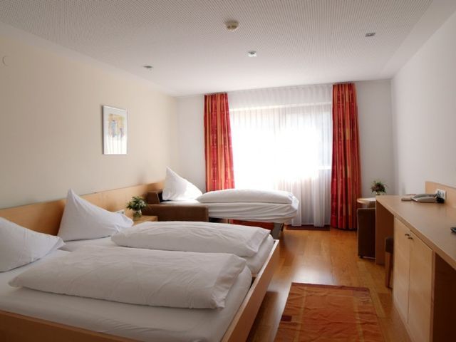 hotel-lingenau-familienurlaub (2).jpg